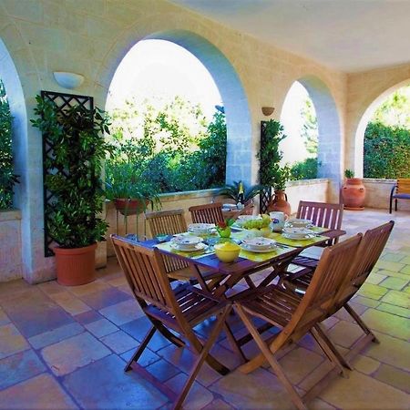 Гостевой дом Trulli Fogliarella Остуни Экстерьер фото