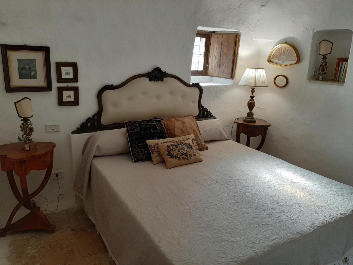 Гостевой дом Trulli Fogliarella Остуни Экстерьер фото